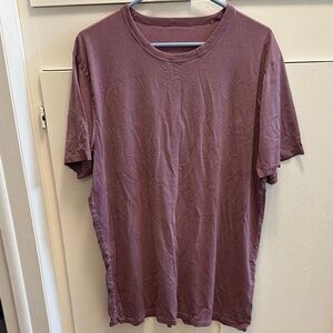 lululemon athletica Men's Plum Short Sleeve Tee XL